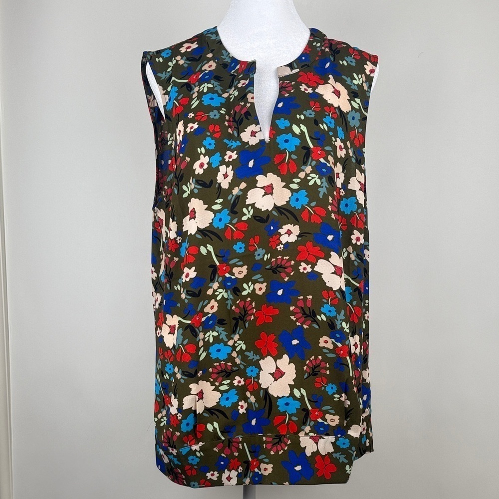CAbi Colorful Floral Print Chiffon Sleeveless Olive Green Top Spring Flowers L
